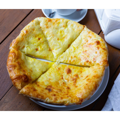 megruli khachapuri - megruli khachapuri